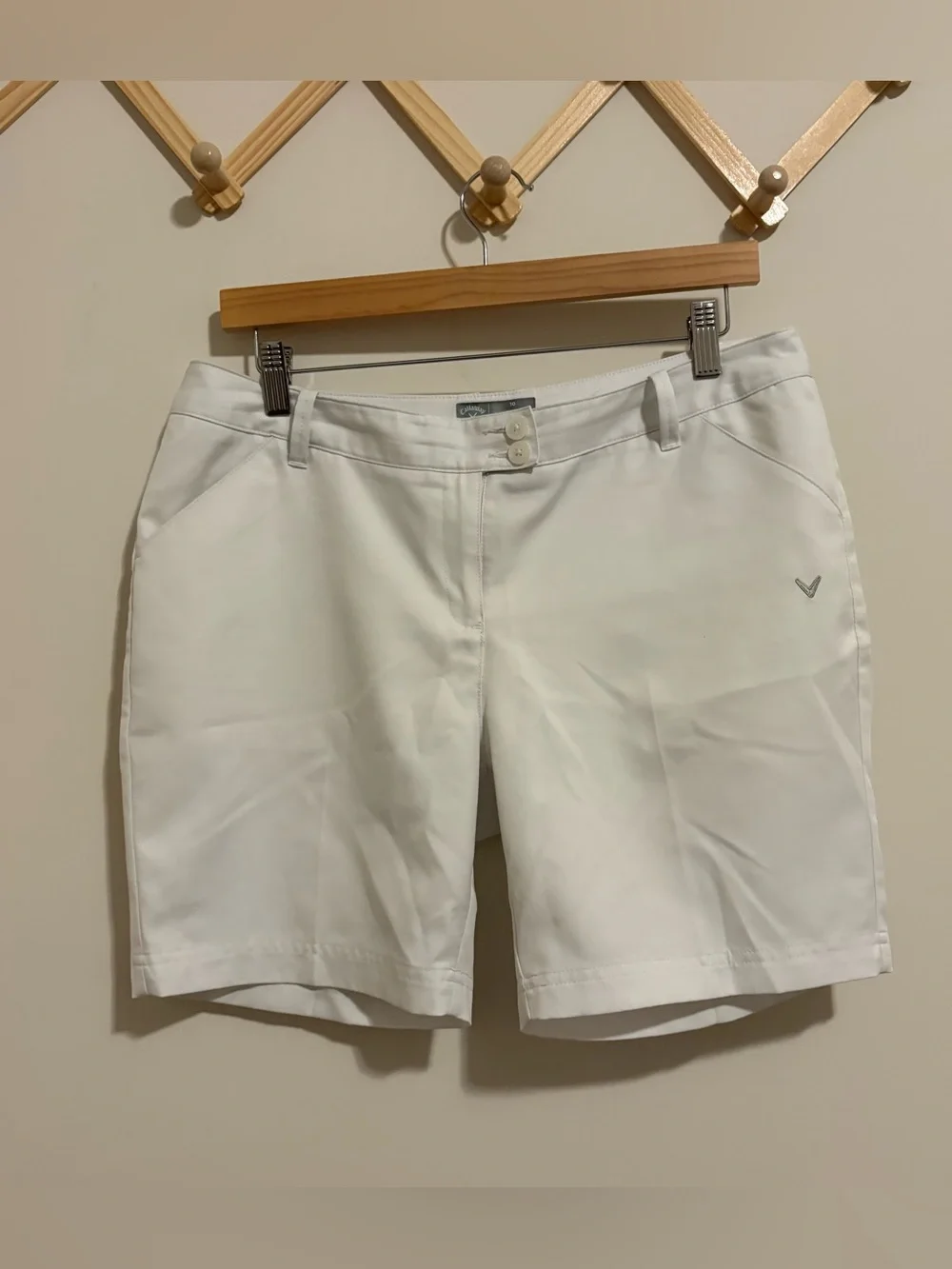 Callaway Women's White Golf Shorts size 10